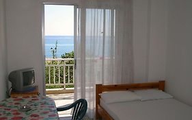 Apartments Ziogas
